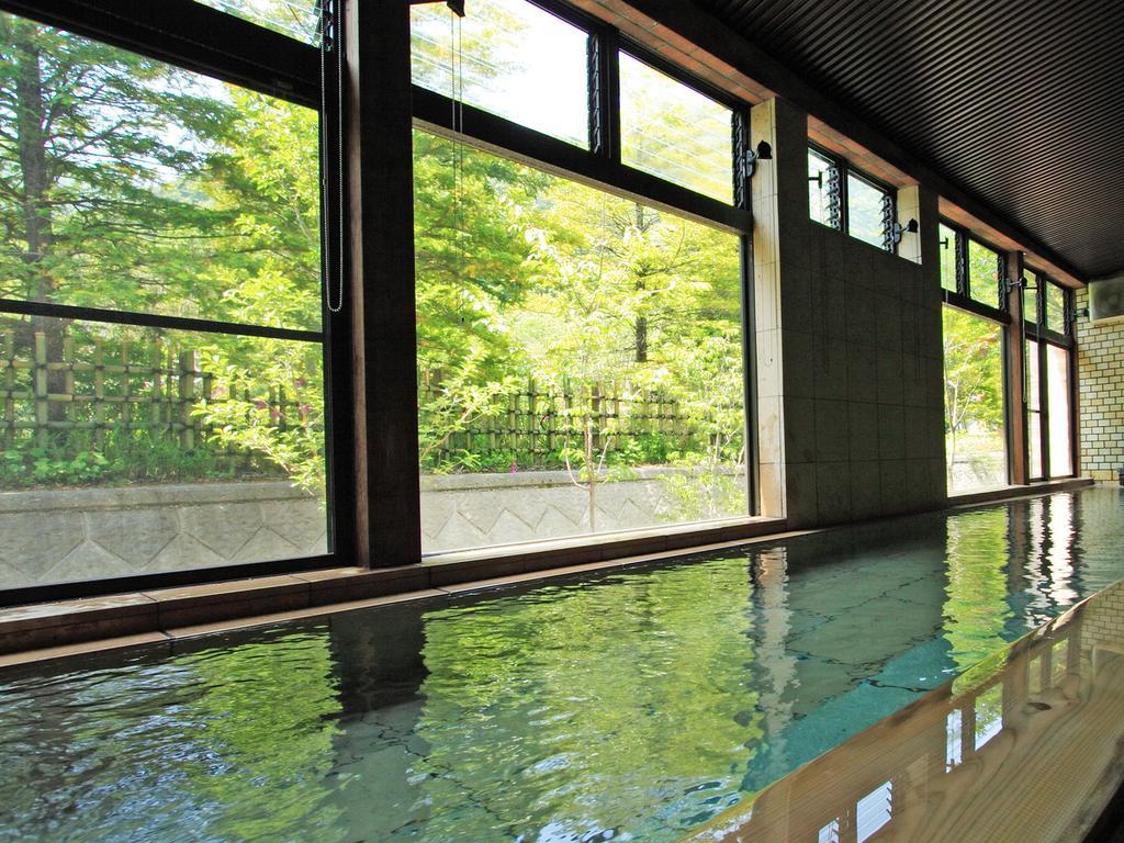 源泉 水芭蕉乃湯 梅田屋旅館 片品村 エクステリア 写真